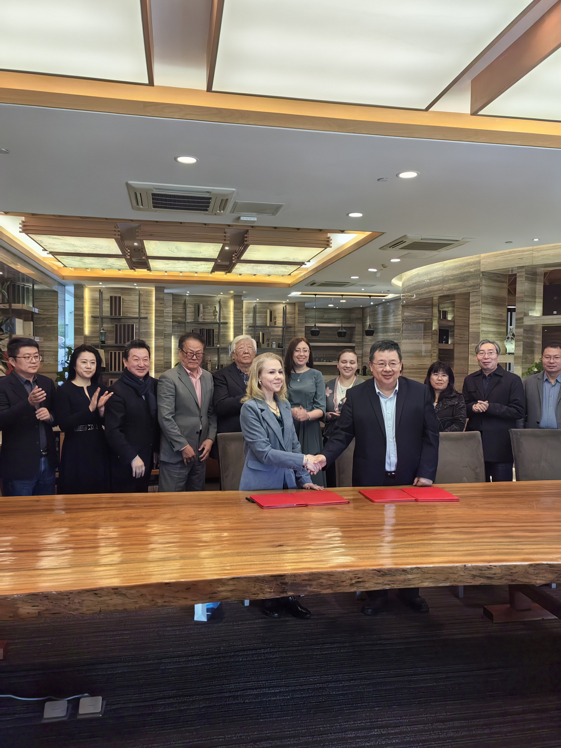 Важный результат и образец культурного обмена между Россией и Китаем